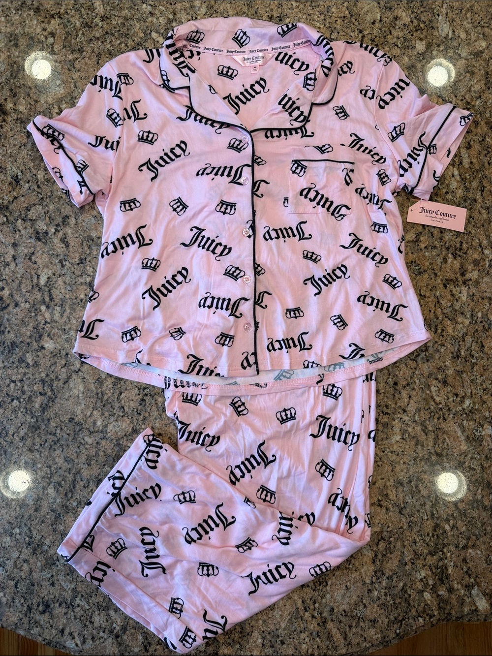 NWT Women’s Juicy Couture Pink Logo Short Sleeve Pajama Set - Size XL